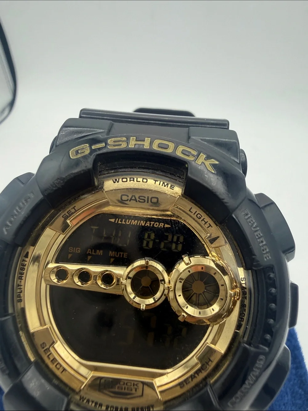 Casio G-Shock GD-100GB-1 Black Gold Watch Module 3263 200M works